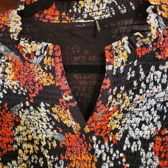 Anthropologie Akemi + Kin Andrea Smocked Floral Blouse Top, Puff Sleeves Small - Picture 5 of 14